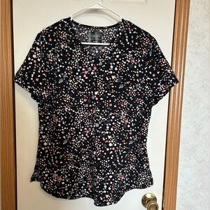 Cherokee Medical Uniforms Women’s Medium Scrub Top